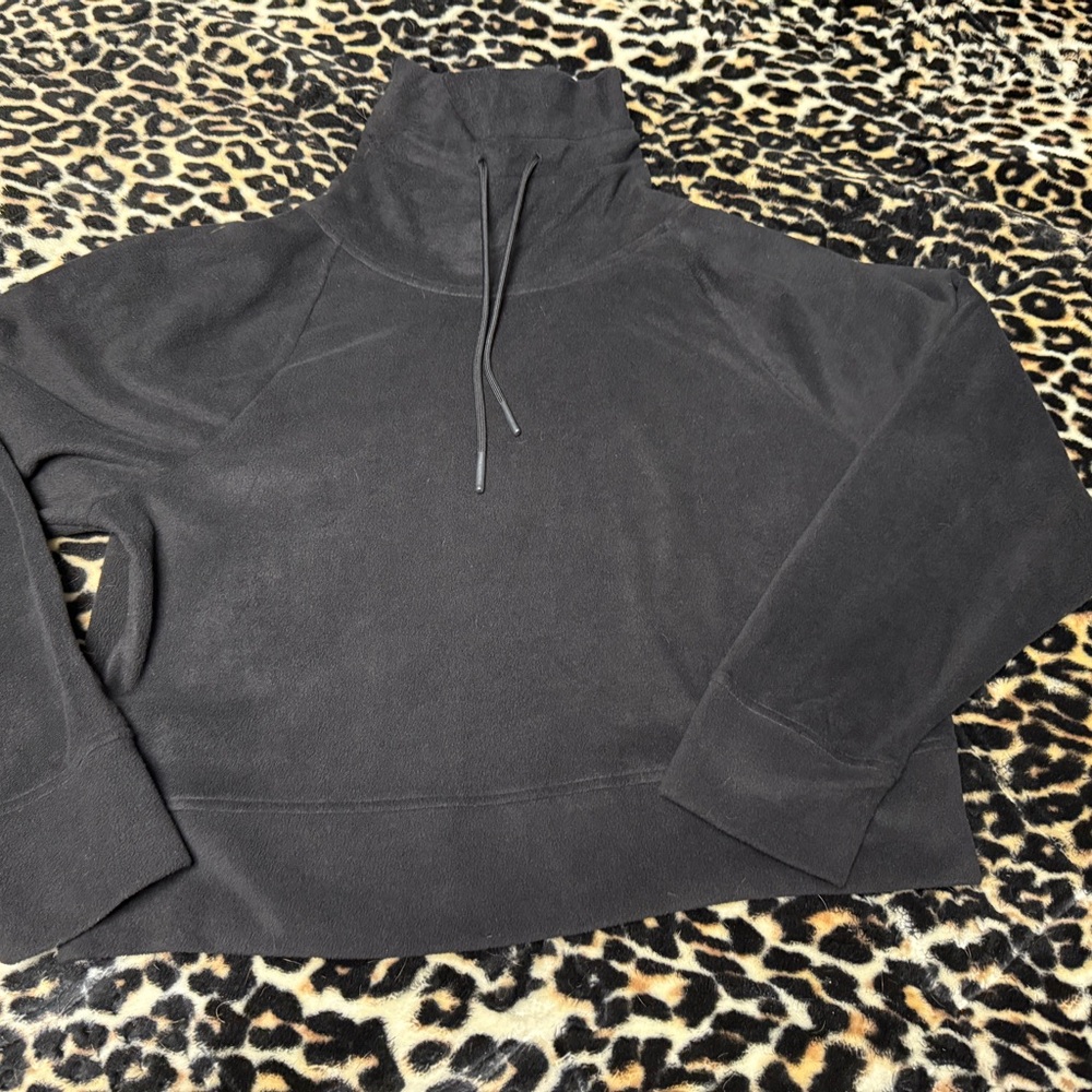 Old Navy Active Black Cropped Funnel Neck
